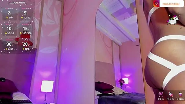 Maxim-Walker online show from February 2025 09:27:01 AM