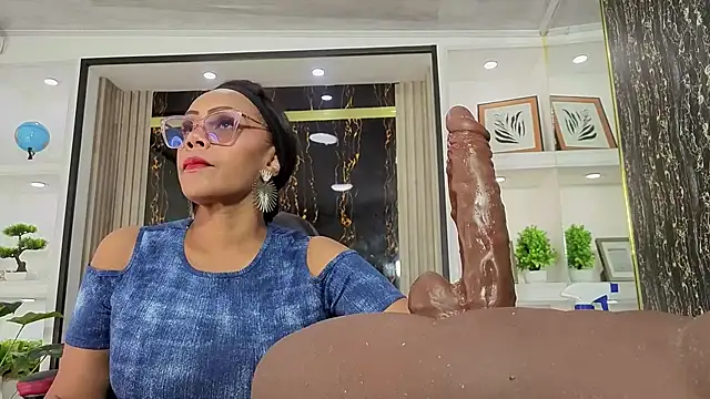 AmberNix online show from April 2026 01:55:02 PM