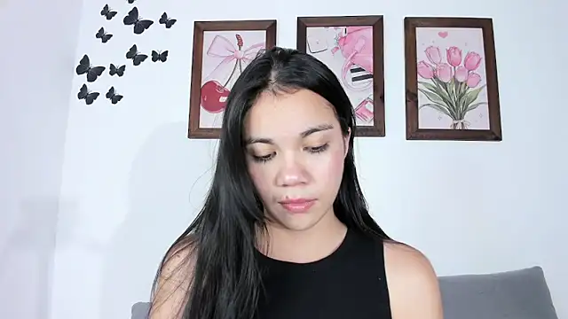 Emiily Parkerr online show from March 2026 11:10:02 PM