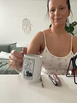 Off  Melonenmandy online show from April 2026 06:14:01 AM