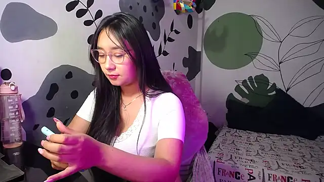 Snapshot of Anny_Angelic chatting on May 2026 11:43:01 PM Anny Angelic online show from May 2026 11:43:01 PM