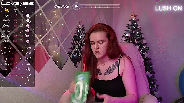 Snapshot of Bella__Swoon chatting on December 2024 04:25:01 PM Bella Swoon online show from December 2024 04:25:01 PM