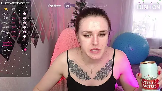 Snapshot of Bella__Swoon chatting on February 2025 10:32:02 AM Bella Swoon online show from February 2025 10:32:02 AM
