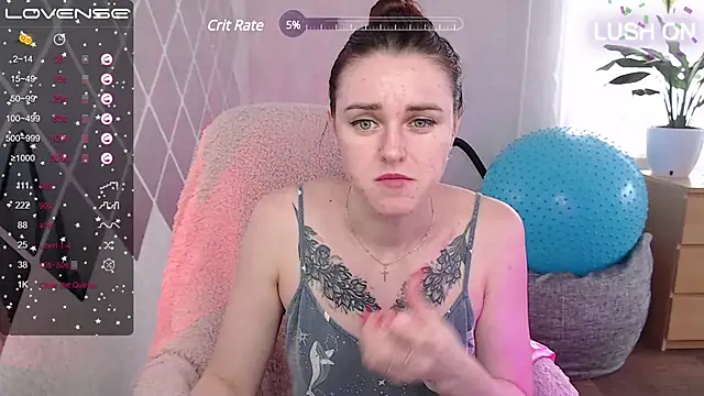 Snapshot of Bella__Swoon chatting on February 2025 06:53:02 AM Bella Swoon online show from February 2025 06:53:02 AM