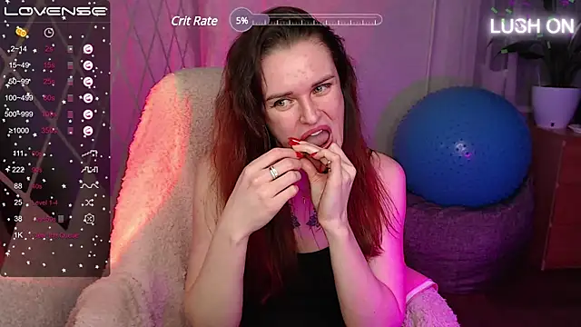 Snapshot of Bella__Swoon chatting on February 2025 07:09:01 PM Bella Swoon online show from February 2025 07:09:01 PM