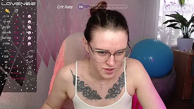 Snapshot of Bella__Swoon chatting on February 2025 11:01:02 AM Bella Swoon online show from February 2025 11:01:02 AM