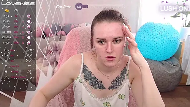 Snapshot of Bella__Swoon chatting on March 2025 08:28:02 AM Bella Swoon online show from March 2025 08:28:02 AM