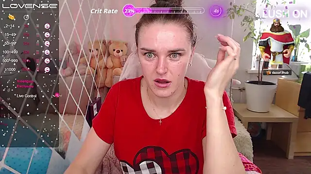 Snapshot of Bella__Swoon chatting on September 2025 04:24:02 AM Bella Swoon online show from September 2025 04:24:02 AM