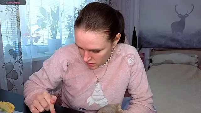 Bella  Swoon online show from May 2026 04:52:02 AM