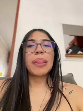 SaritaHot 69 online show from December 2024 06:59:01 PM