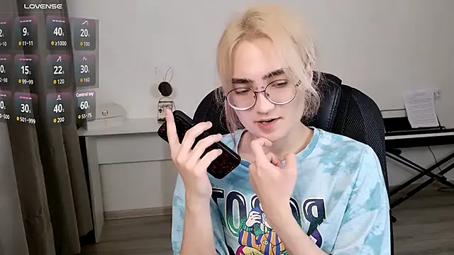 CuteYukiKun online show from February 2026 10:52:02 PM