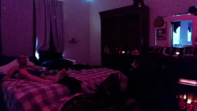 iBoneher69 online show from November 2025 03:54:02 PM