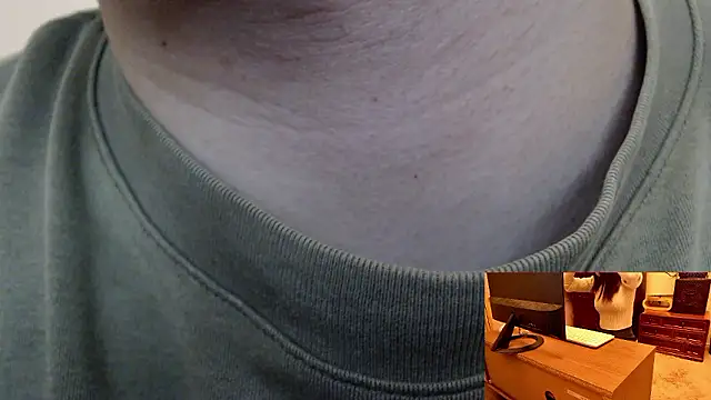 Snapshot of Kakushi_dori chatting on October 2025 10:32:02 AM Kakushi dori online show from October 2025 10:32:02 AM