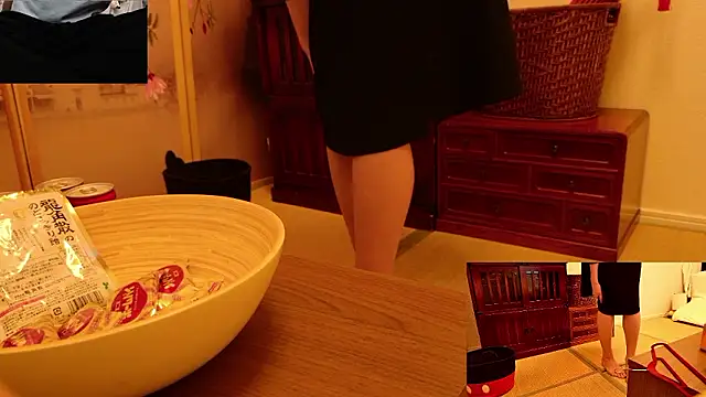 Snapshot of Kakushi_dori chatting on October 2025 10:19:02 AM Kakushi dori online show from October 2025 10:19:02 AM