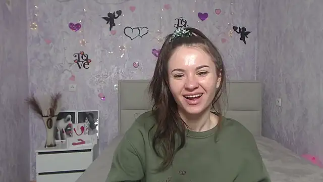 Snapshot of KaraCriegs chatting on February 2025 10:30:01 PM KaraCriegs online show from February 2025 10:30:01 PM