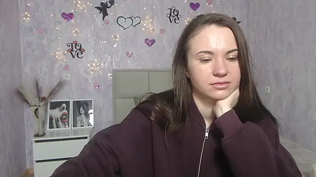 Snapshot of KaraCriegs chatting on February 2025 06:26:02 PM KaraCriegs online show from February 2025 06:26:02 PM