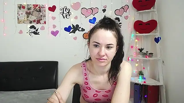Snapshot of KaraCriegs chatting on February 2025 04:51:02 AM KaraCriegs online show from February 2025 04:51:02 AM