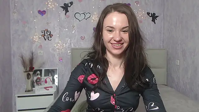 Snapshot of KaraCriegs chatting on February 2025 10:17:02 PM KaraCriegs online show from February 2025 10:17:02 PM