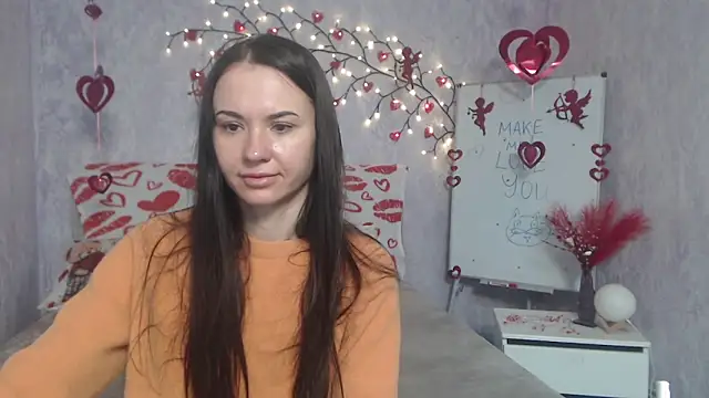 KaraCriegs online show from February 2026 06:00:02 PM