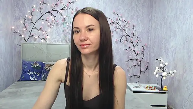 Snapshot of KaraCriegs chatting on May 2026 05:21:02 PM KaraCriegs online show from May 2026 05:21:02 PM