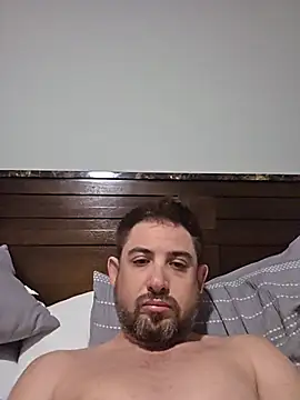 Snapshot of caliguy37 chatting on June 2026 05:01:02 AM caliguy37 online show from June 2026 05:01:02 AM
