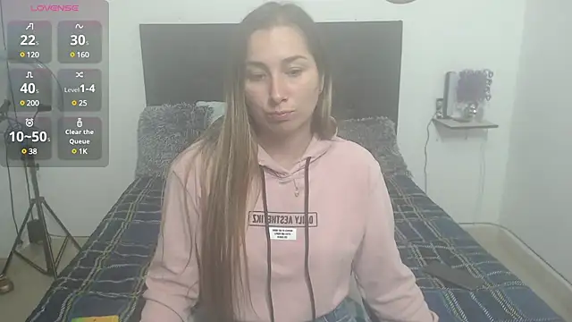 Snapshot of Iris_love18 chatting on February 2025 01:46:02 AM Iris love18 online show from February 2025 01:46:02 AM