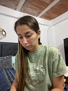 Snapshot of Iris_love18 chatting on March 2025 11:51:01 AM Iris love18 online show from March 2025 11:51:01 AM