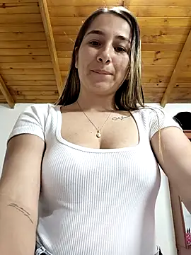 Iris love18 online show from January 2026 10:52:01 PM