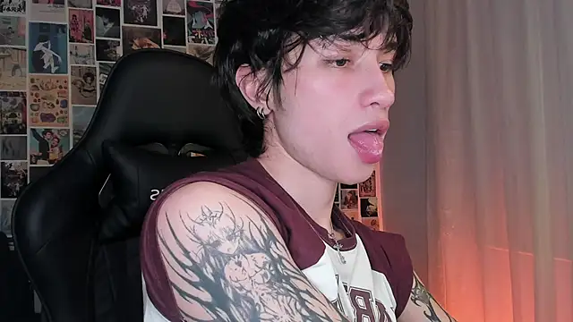 liamelf online show from December 2024 07:08:01 AM