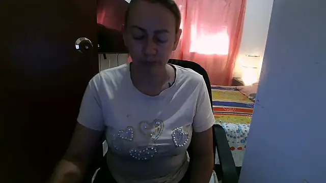 Chanel 87xxx online show from April 2026 10:00:02 PM