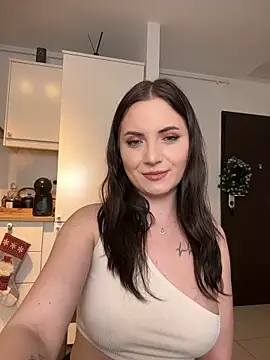 Snapshot of AvaGianna chatting on December 2024 07:44:01 PM AvaGianna online show from December 2024 07:44:01 PM