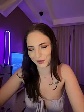 Snapshot of AvaGianna chatting on January 2025 04:36:02 PM AvaGianna online show from January 2025 04:36:02 PM