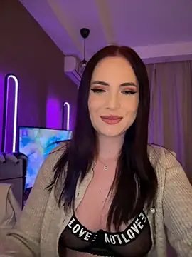 Snapshot of AvaGianna chatting on February 2025 05:42:01 PM AvaGianna online show from February 2025 05:42:01 PM
