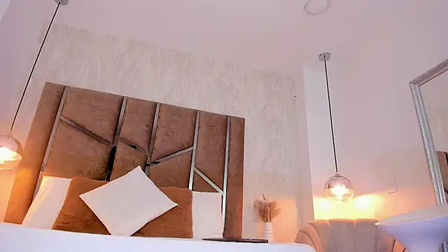 Snapshot of Martinaa_Jones_ chatting on February 2026 12:26:01 PM Martinaa Jones online show from February 2026 12:26:01 PM