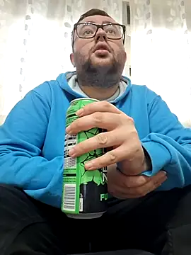 Javier bear online show from November 2025 03:01:02 PM