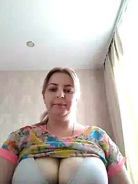 Lady nice cat online show from January 2025 07:31:01 AM