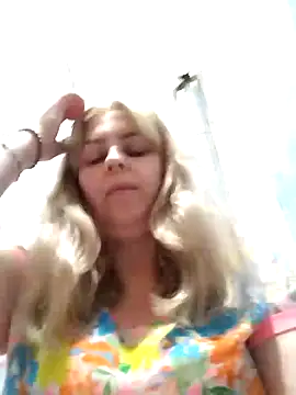 Lady nice cat online show from January 2025 03:44:02 PM
