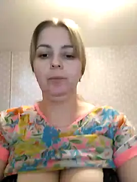 Lady nice cat online show from January 2025 12:15:02 PM