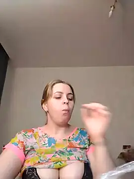 Lady nice cat online show from January 2025 04:17:02 PM