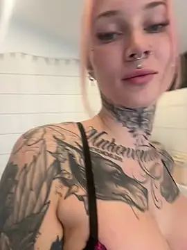 Stella-Kink online show from January 2026 11:46:02 AM