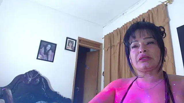 seleneh online show from December 2024 01:57:02 AM