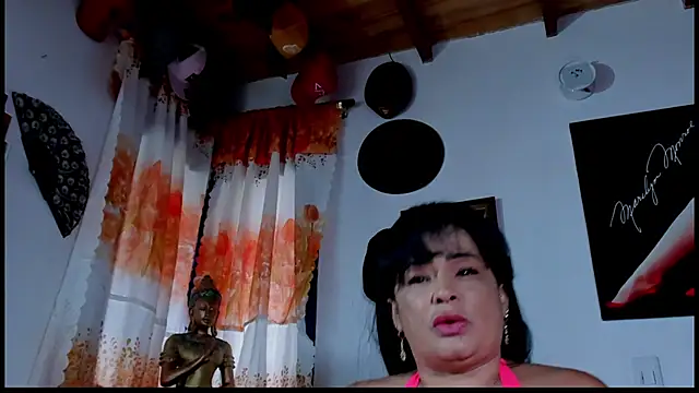 seleneh online show from September 2025 09:58:01 PM