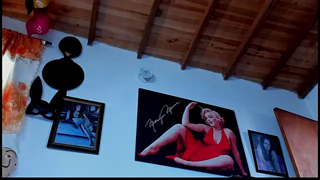 seleneh online show from October 2025 05:11:02 PM