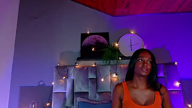Snapshot of nahomi_campbell chatting on September 2025 07:37:02 PM nahomi campbell online show from September 2025 07:37:02 PM