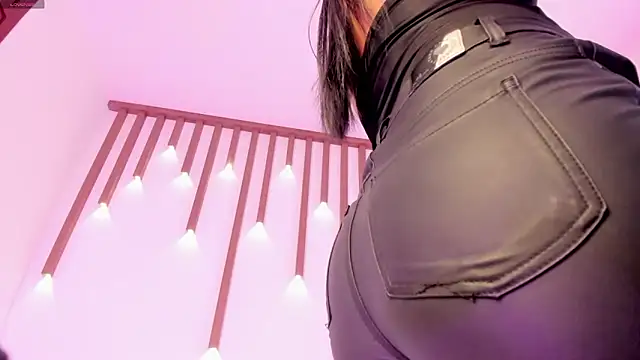 majo rosse  online show from February 2026 07:15:02 PM