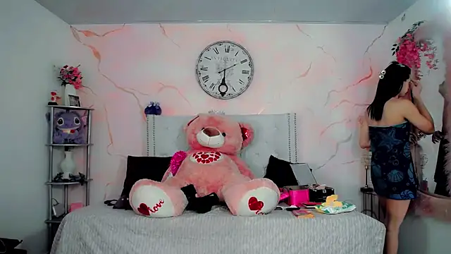 maria camilacms online show from March 2026 05:35:01 PM