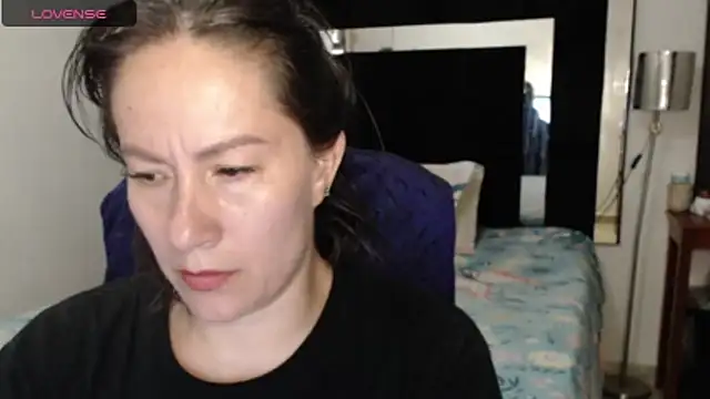 CATRINA-83 online show from April 2026 05:15:02 PM