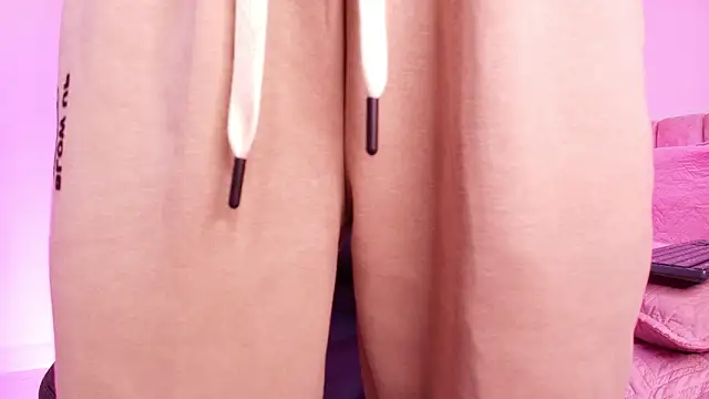 Snapshot of arl_chloee chatting on February 2026 03:11:01 AM arl chloee online show from February 2026 03:11:01 AM