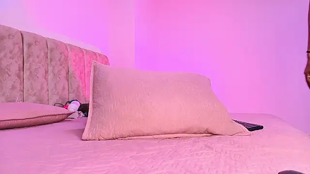 Snapshot of arl_chloee chatting on March 2026 03:08:01 AM arl chloee online show from March 2026 03:08:01 AM