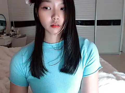 -Lucky Girl online show from March 2025 04:07:02 AM